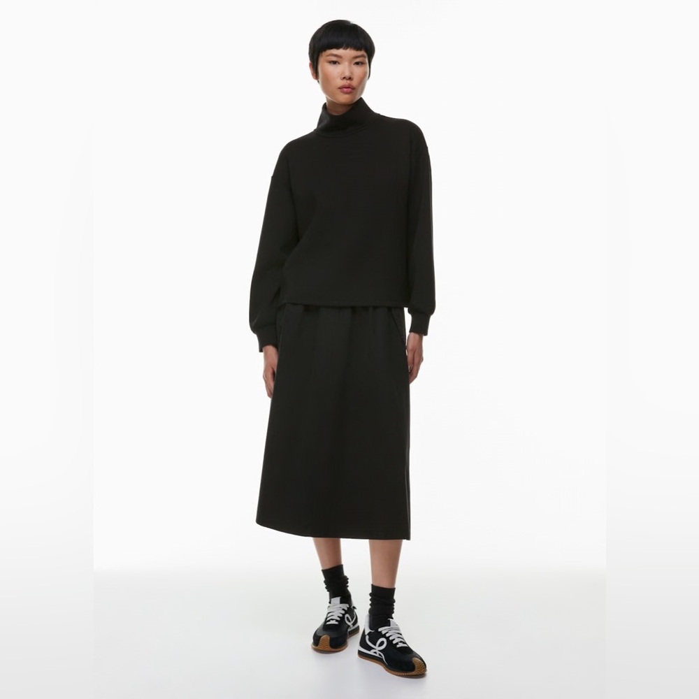 aritzia black smooth plush transit turtleneck